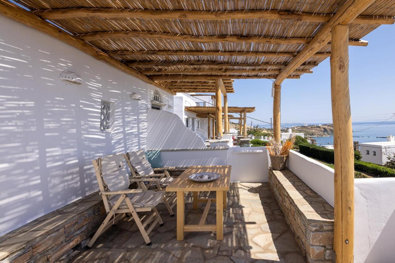 Big Blue Suites & Apartments Kionia Exterior foto